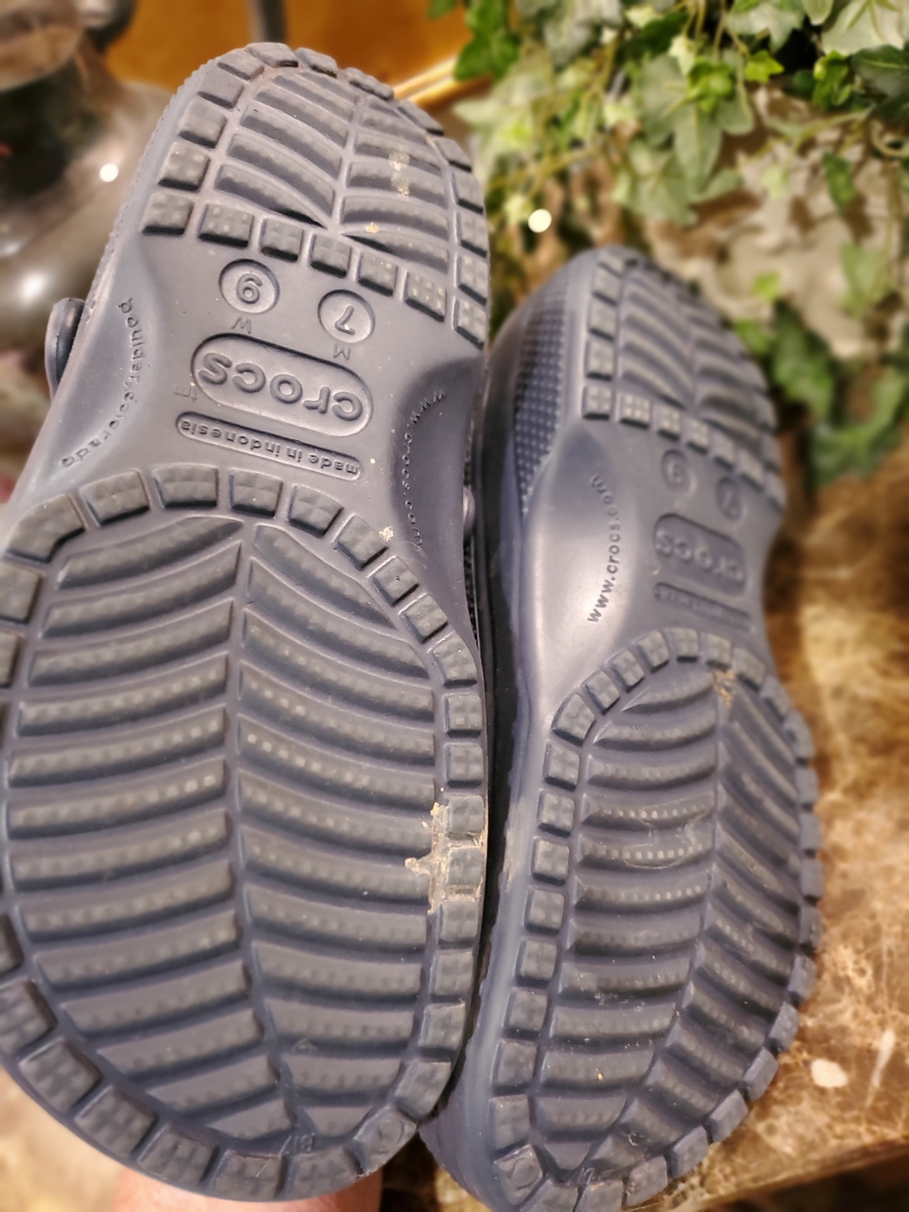CROCS Navy Blue Clogs, Size 9 - Picture 2 of 2